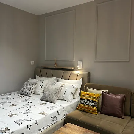 Family Adventure At Pazar Apartment Tirana Exterior photo